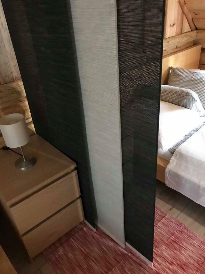 Manka Kisroenkhaz Villa Ispánk Buitenkant foto
