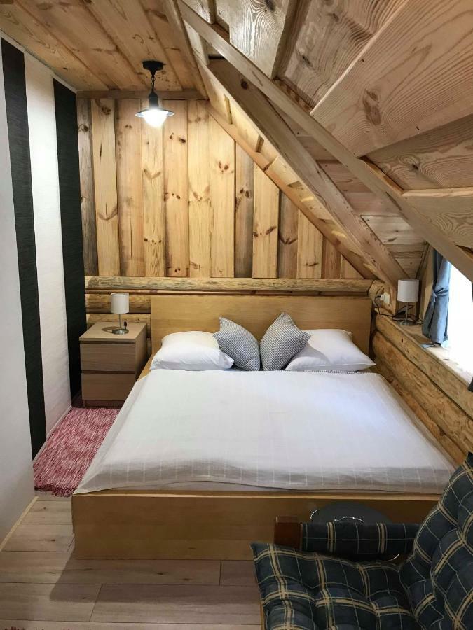 Manka Kisroenkhaz Villa Ispánk Buitenkant foto